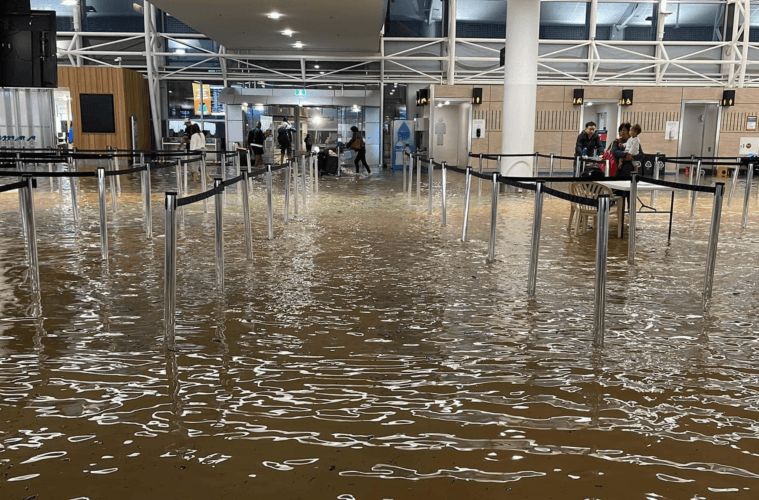 Auckland-Airport-Flooding-3-759x500.png