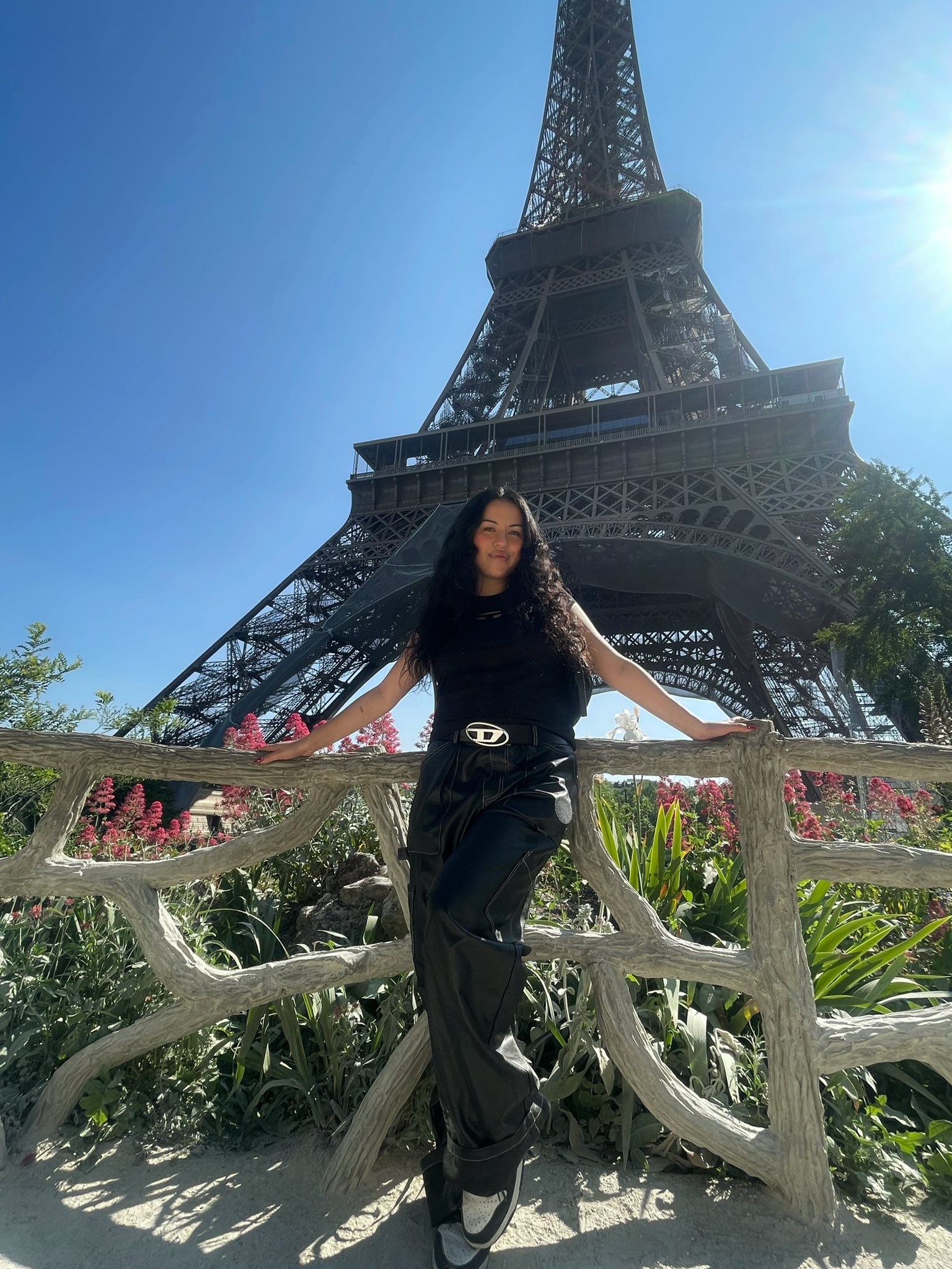 tayi in paris.jpg